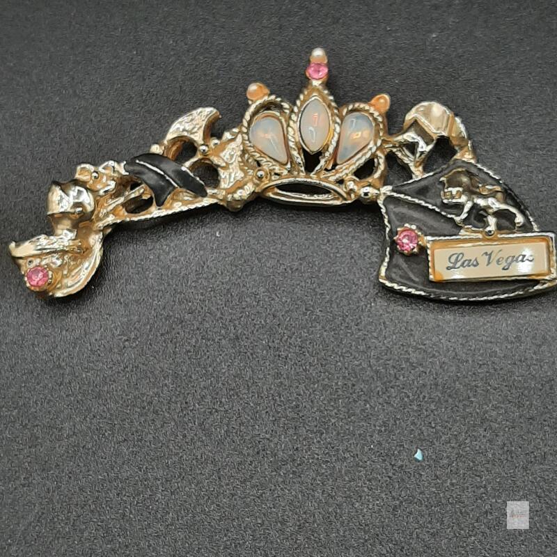 Vintage Las Vegas Souvenir Brooch, Crown & Lion, Gold-Tone, Pink & White Stones, 3.4 Inch