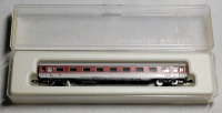 Marklin Mini-Club Z Gauge 1st Class Passenger Coach Car Non-Lit in Case