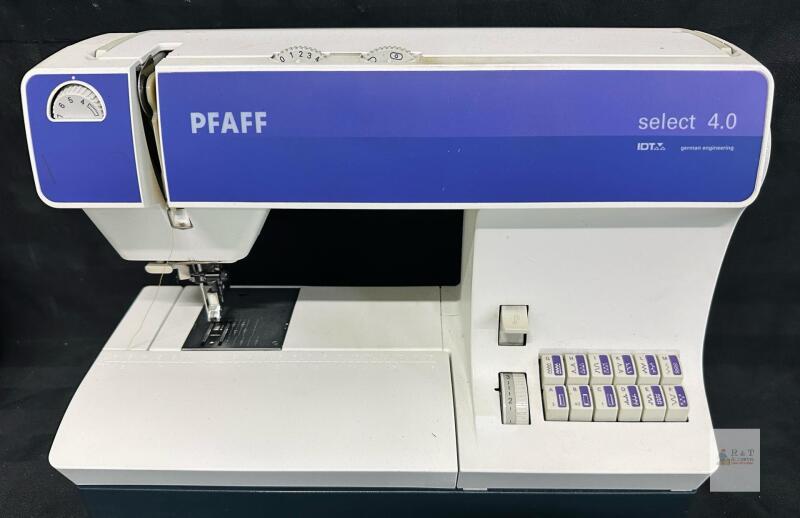 Pfaff Select 4.0 Electronic Sewing Machine with IDT&trade; System, 40 Stitches, and Accessories