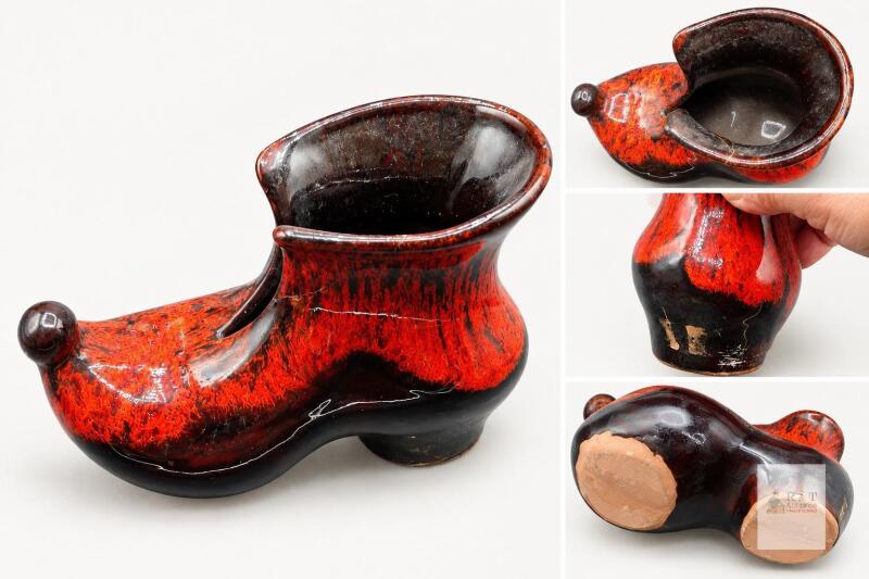 Red & Black Decorative Shoe-Shaped Vessel, 4 Inches Tall