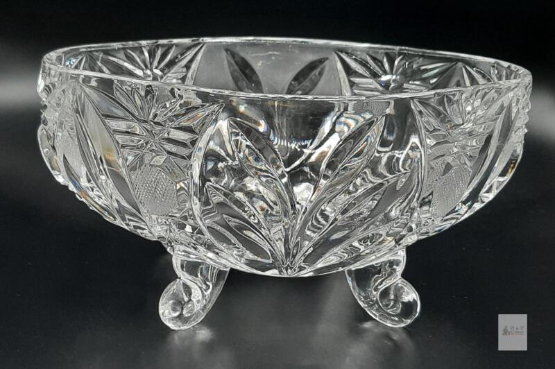 Vintage Clear Pressed Glass Three-Footed Bowl with Starburst Pattern and Scalloped Edge