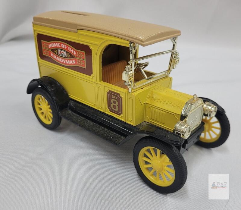 ERTL 1917 Ford Model T Van Coin Bank, 1:25 Scale, Die-Cast, "HOME OF THE HANDYMAN" Decals