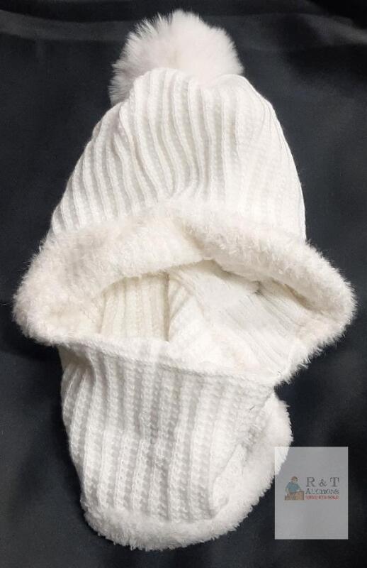 NEW White Women&rsquo;s 3-in-1 Beanie Hat and Scarf Set, Knit with Faux Fur Pompon, SKU X004YXQGDP
