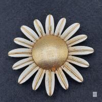 Avon Vintage Daisy Perfume Locket Brooch, Gold-Tone with White Enamel, Circa 1968