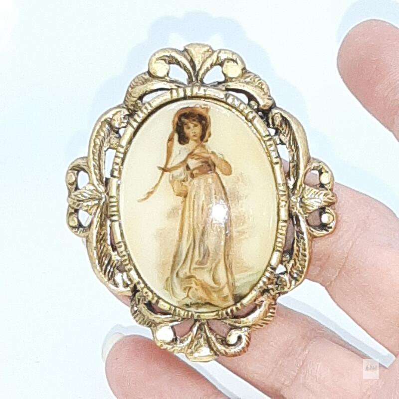 Vintage Gold Tone Cameo Brooch 2" x 1.75" Victorian Lady Portrait Pin Ornate Openwork Frame