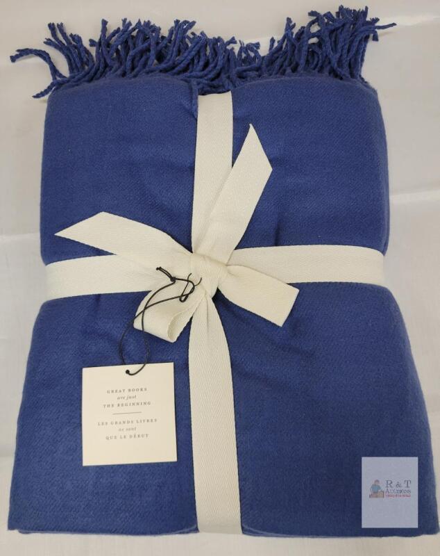 New - Indigo Super Soft Throw Blanket , Periwinkle