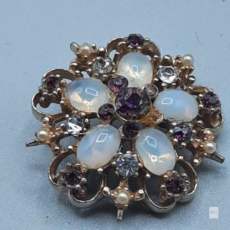 Vintage Floral Brooch with Opalescent Glass Cabochons, Purple Stones, Rhinestones, Gold-Tone Finish