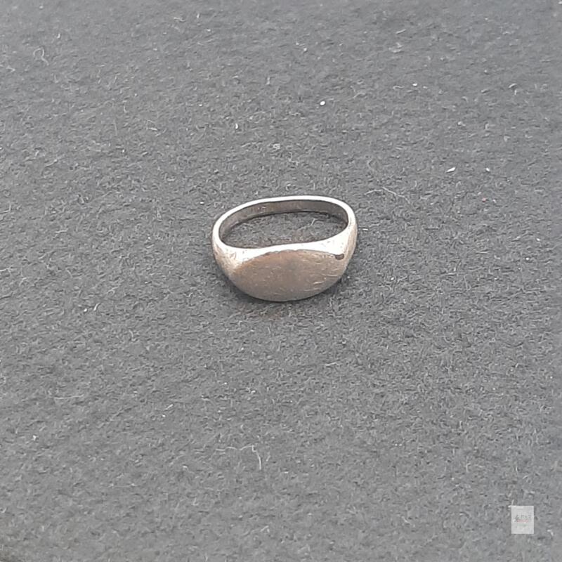 Plain Silver Signet Ring ARGENT Marked, Estimated Size 8.5, Classic Men's Style