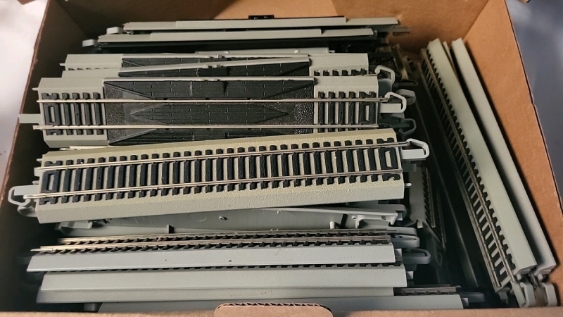 Bachman EZ Track System Straight Track Pieces