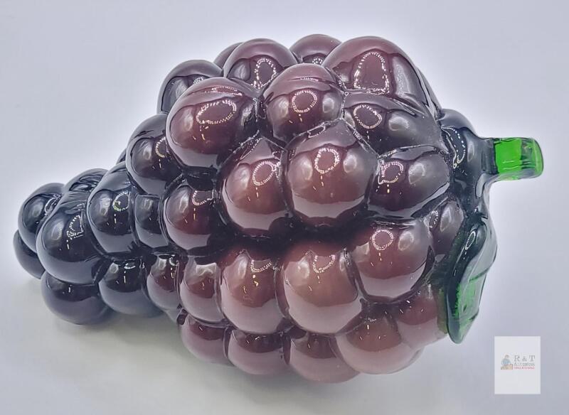 Hand-Blown Art Glass Grape Cluster Figurine, Purple & Green, 5.5" Realistic Decorative Accent