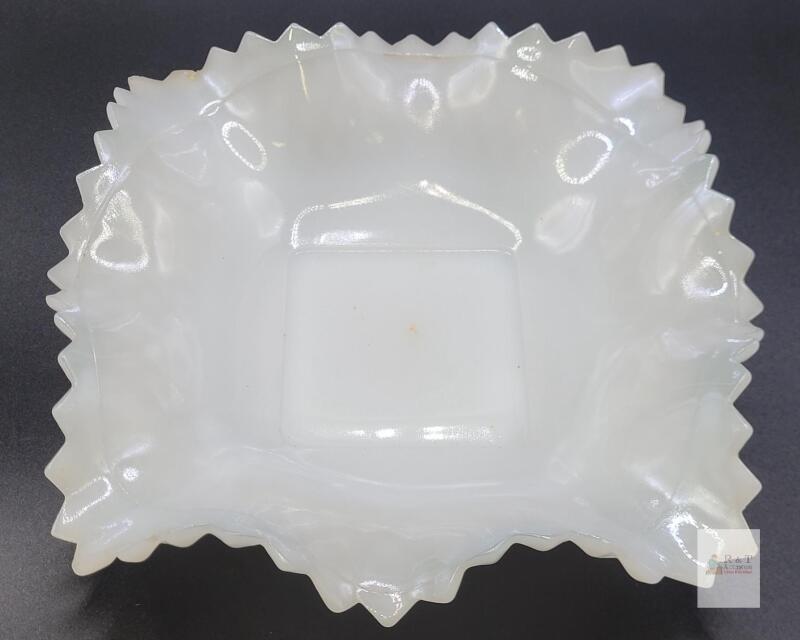 Vintage L.E. Smith Milk Glass Square Bowl, Diamond Pattern, Ruffled Edge,