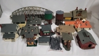 Vintage Model Buildings For HO Scale Train Sets