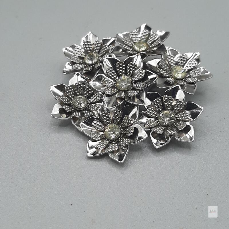 Vintage Silver-Tone Floral Cluster Clip, Clear Rhinestones