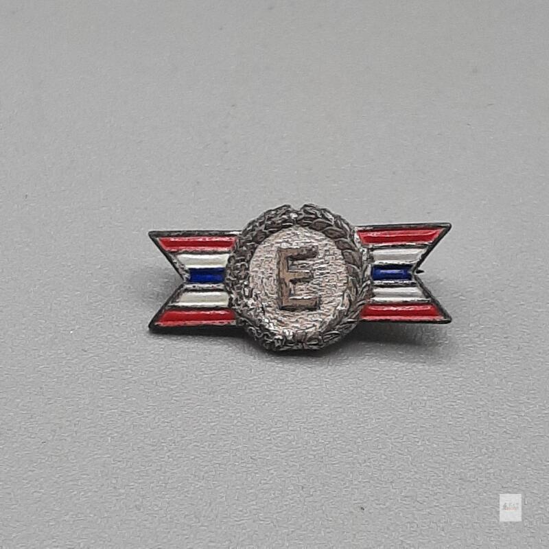 300a