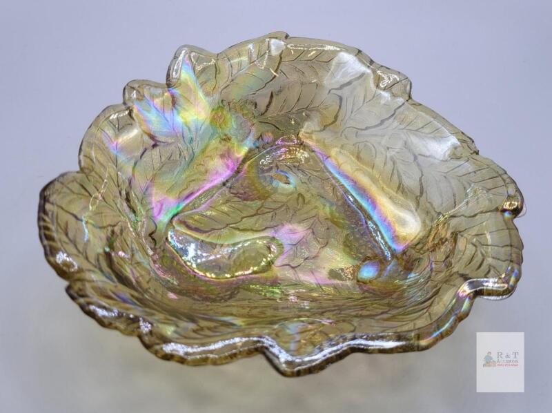 Marigold Carnival Glass Bowl, Blackberry & Leaf Pattern, Scalloped Edge, Vintage Collectible