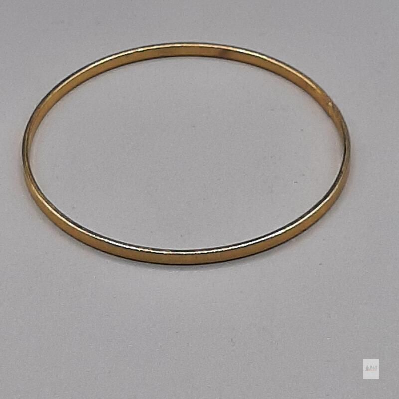 Slim Yellow Gold-Tone Bangle Bracelet, 2.6 in Diameter, Classic Plain Design, Medium Size