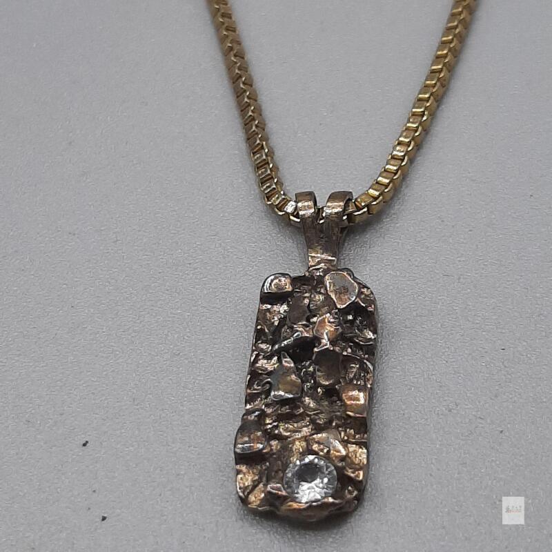 Vintage Brutalist Textured Pendant on Gold Box Chain Necklace, 1" Pendant, Clear Gemstone Accent