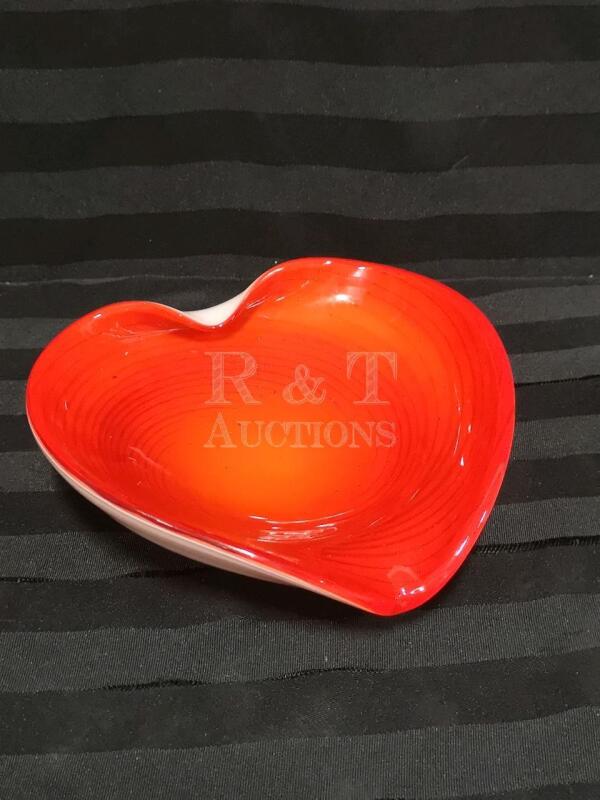 Beautiful Art Glass Heart Shaped - Sparkles