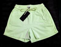 New ALPHALETE Women's LARGE Essential Core Shorts (Frozen Spring)