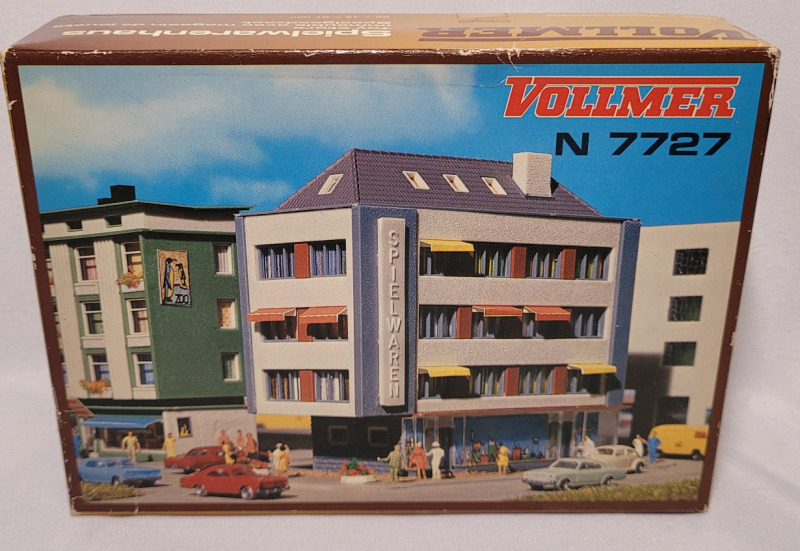 Vollmer N Gauge Toy Store Toy Train Model , Model # 7727 . NOS