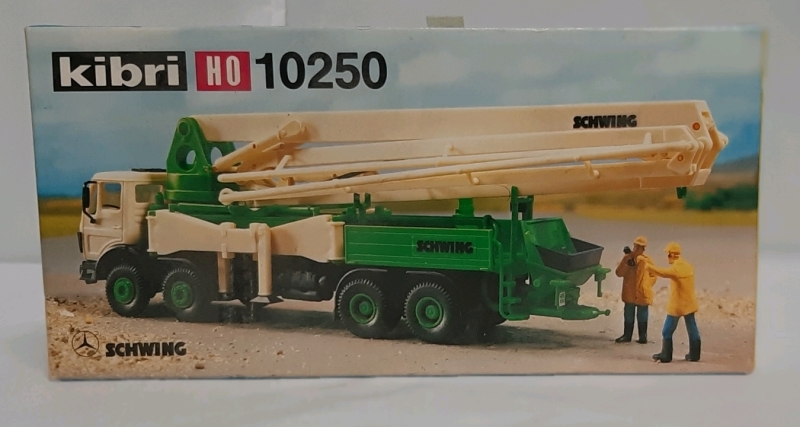 Vintage, Kibri HO Scale 4 Axle Concrete Pump Truck.