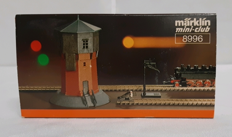 Marklin Mini Club Z Gauge Water Towel & Stand Pipe