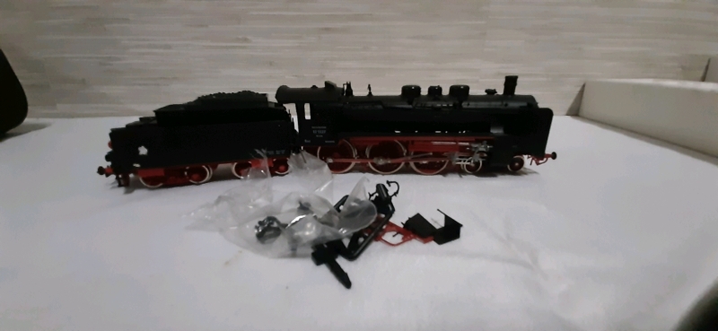 Vintage HO Series Locomotive and Coal Car