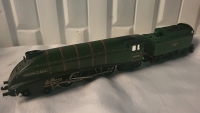 Vintage Hornby HO Scale Model Train Engine & Tender