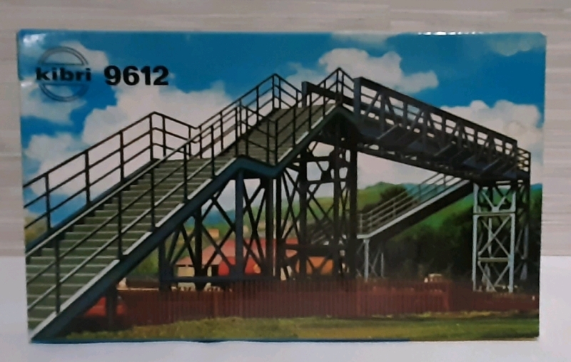 Vintage Kibri HO Scale Pedestrian Bridge.