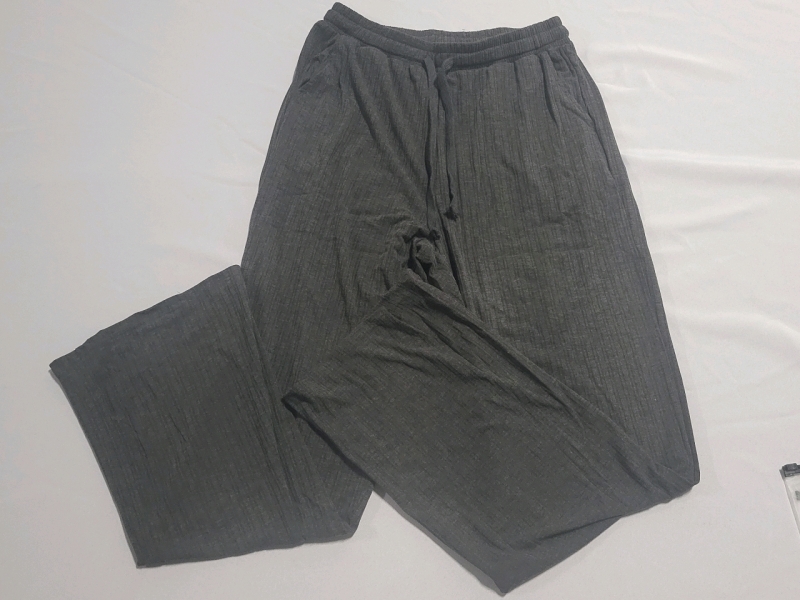 New DAZY Women's Casual Pants - Size XL