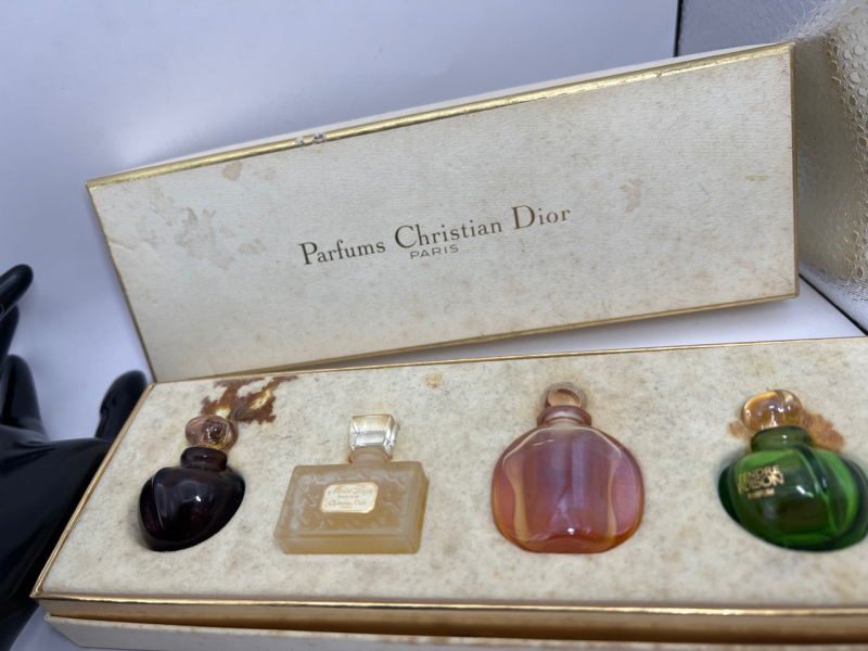 Vintage Parfums Christian Dior Paris in gift box