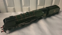 Vintage Hornby HO Scale Model Train Engine & Tender