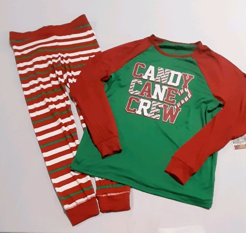 Candy Cane Crew from Family Jammies. Mens Size L