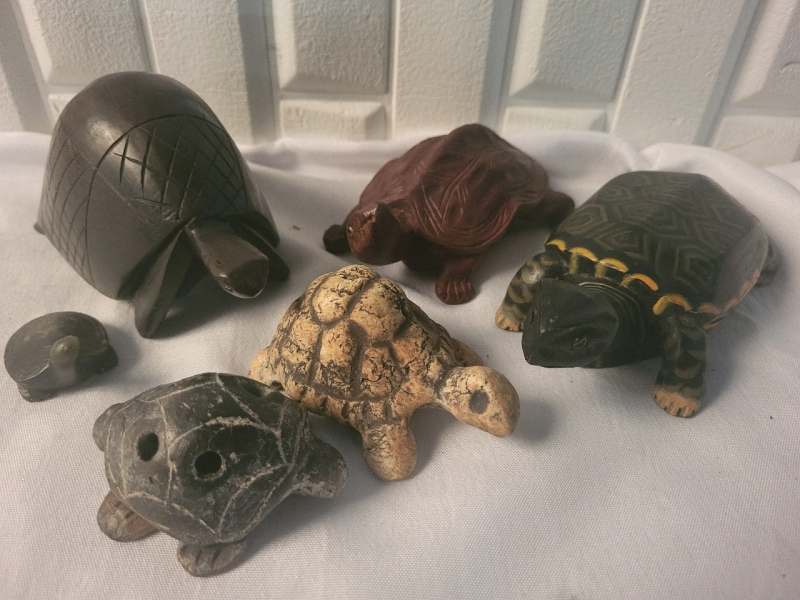 6 Carved Turtle Figurines - 1.5"-6" Long