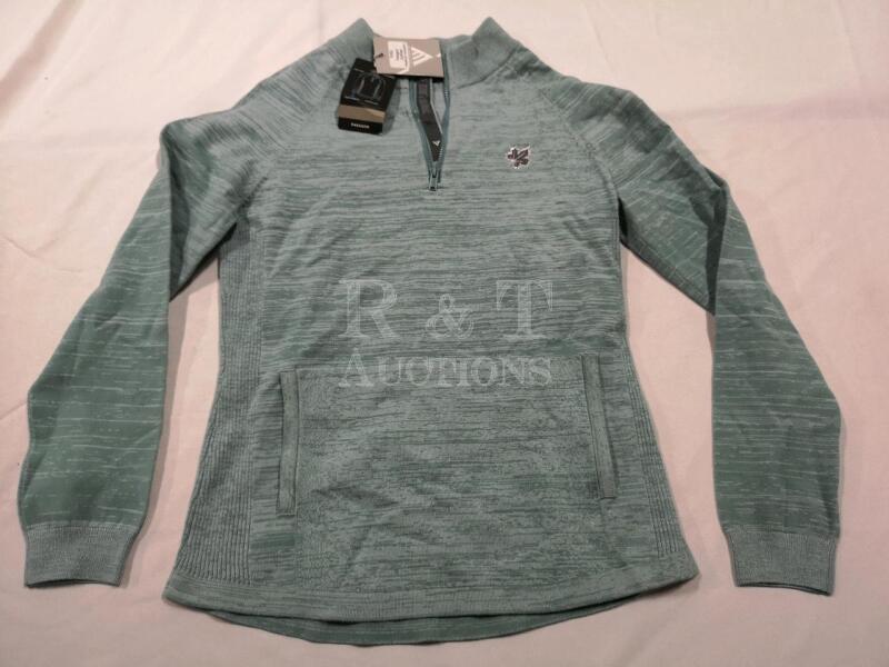 New Women's sz Small Top by Levelwear