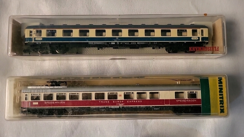 2 Vintage N Scale Model Train Passenger Cars - Matrix & Fleischman