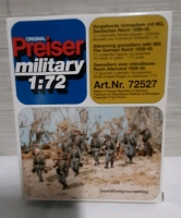 Vintage Preiser Advancing Grenadiers 1:72 Scale