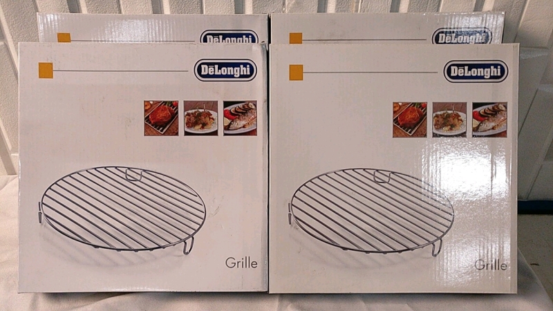 187 (One Hundred Eighty Seven) New Delonghi MultiFry Grille - DLSK104