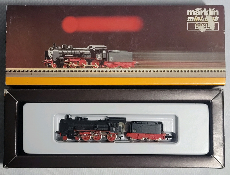 Marklin Mini-Club Z Gauge Steam Locomotive Toy Train Railroad Car , # 8899