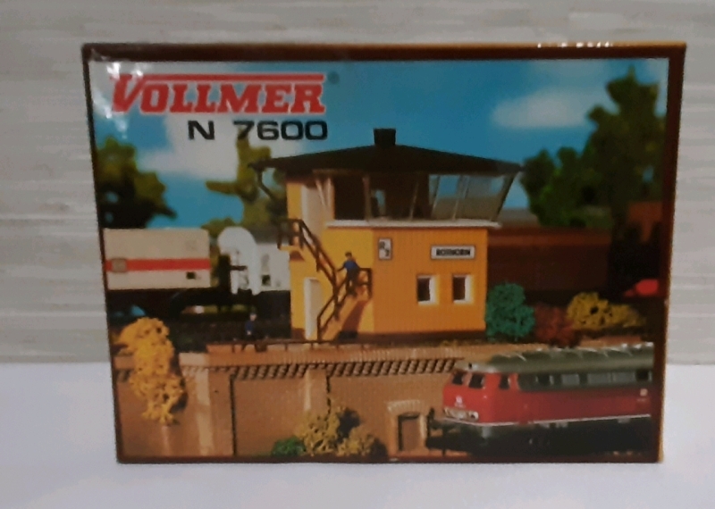 Vintage Vollmer N Scale Interlocking Tower. Made in West Germany