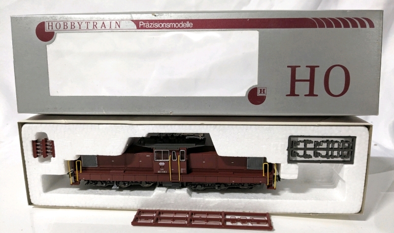 Vintage HOBBYTRAIN Pr&auml;zisionsmodelle HO Scale E e 6 / 6 33702 (AC)