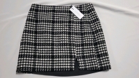 New Dynamite Daphne Skirt - Size Large
