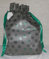 New Christmas Gift Bags, 1 Case of 100
