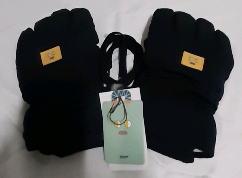 New, Youth's Winter Gloves by the Cloud Factory.