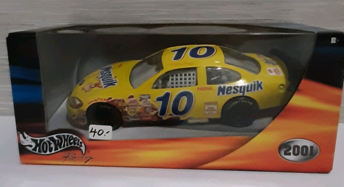 Vintage(2001) Diecast Hot Wheels Nascar Nesquick #10 1:24 Scale