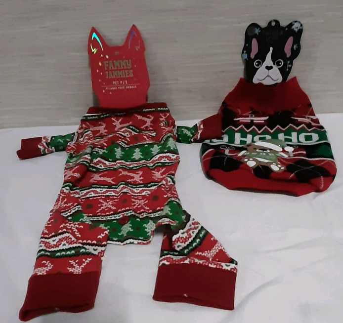 Dog and Cat Clothing for Christmas. Dog Size S Cat Size S/M