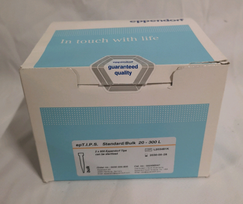 New 1000 Eppendorf Pipette Tips - Lot L203481K