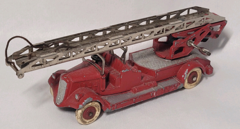 Vintage Dinky Toys 32D Delahaye Fire Truck , Made in France