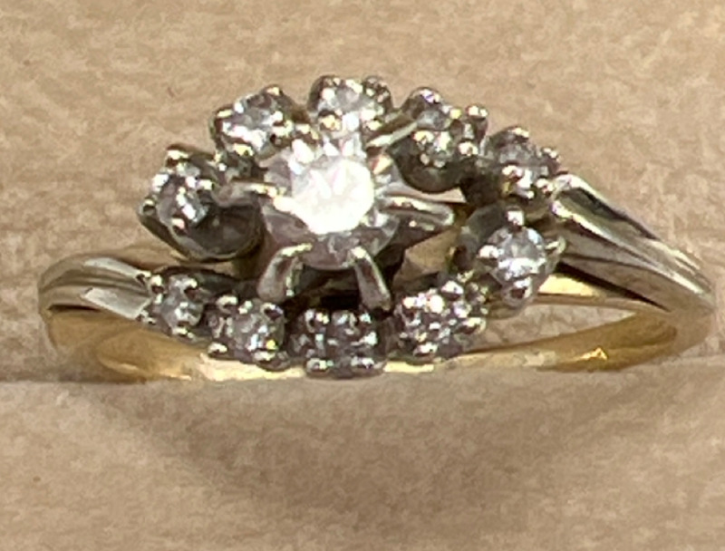 Vintage 14K Diamond Ring Brilliant