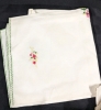 A Collection of Linens and Embroidered Linens - 11